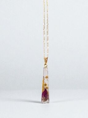 NWT Handmade Gold Figaro Chain UV Resin Pendant Necklace - Real Dried Florals